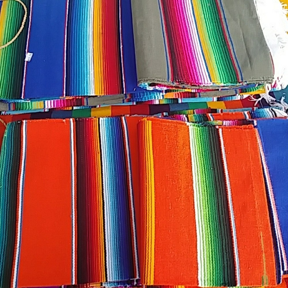 Table Runners - Picture 2 of 3